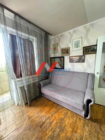 Науки просп., 11