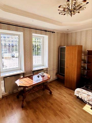 Оренда 3-х кім квартири Старе місто