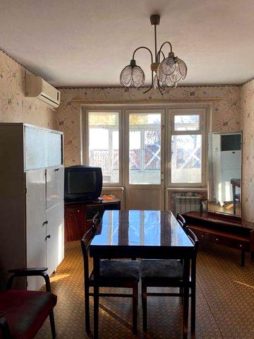 Оренда 2 кімнатної квартири по вул. Соборності, кільце Косіора