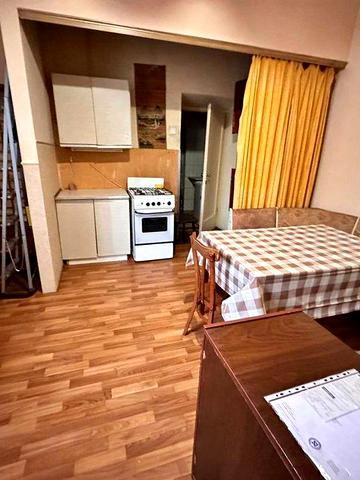 Продаж 1 кім. квартири по вул. Театральна