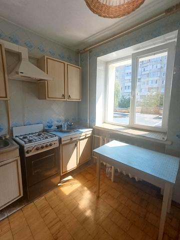 Буковинська вул., 4