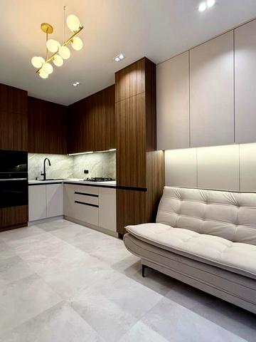 Національної Гвардії вул., 16