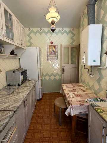 Продам 3-комнатную квартиру  р-н 9 шк