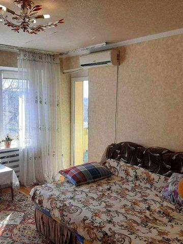 Продам 2-к квартиру у  ж/м Тополя-2 ЖК Тополя-2