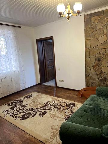 Продам дачний будинок