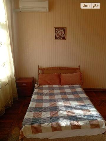 Довгострокова оренда 1к Квартира Ярослава Мудрого (Петровського) вулиця