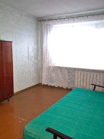 Продам 2-к квартиру в кирпичном доме, район ул. Рабочая