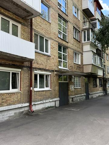 Академіка Богомольця вул., 8-А