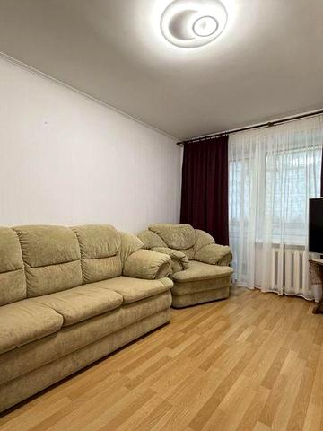 Томоклініка поруч, Кущівка, 1-й поверх