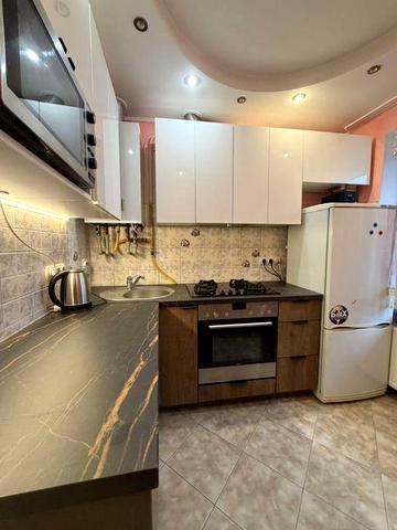 Оренда 1к кв вул Золота Ближній Центр