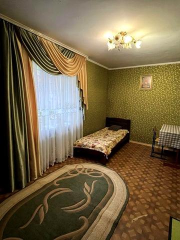 Оренда 2-кімнатна Центр