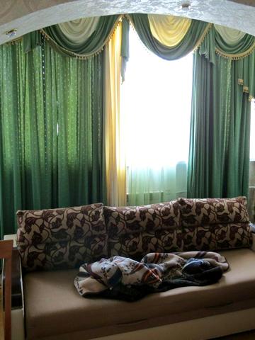 Рональда Рейгана вул., 8-Б