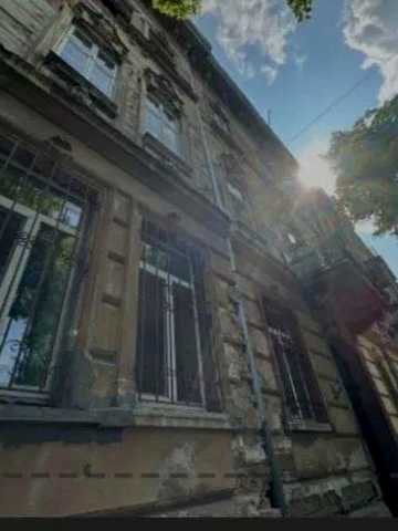 Продаж 2-кім квартира 42 м² 3/3ц вул.Лисенка 60000$ ЖК Галицький