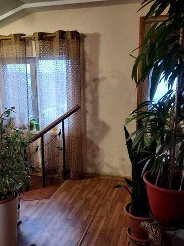 Оренда частини будинку р-н вул. Тополянська  ДЛЯ ПАРИ