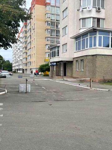 Продам велику квартиру в м. Бориспіль під вільне планування