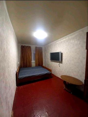 2 комнатная квартира на Космонавтов!