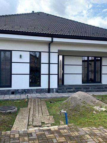 Продам дом Ул. Ладычука