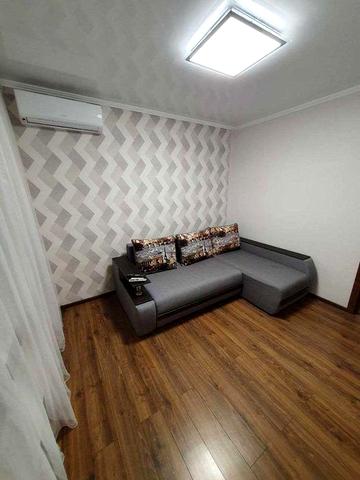 Однокімнатна, 38 м2, вул. Теремківська 3А, метро"Теремки", новобудова