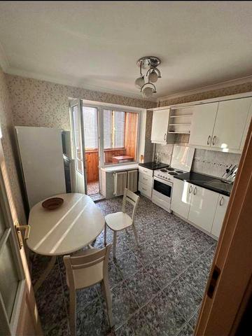 м. Вокзальная , Липковского 24, сдам однокомнатную квартиру00
Липковск