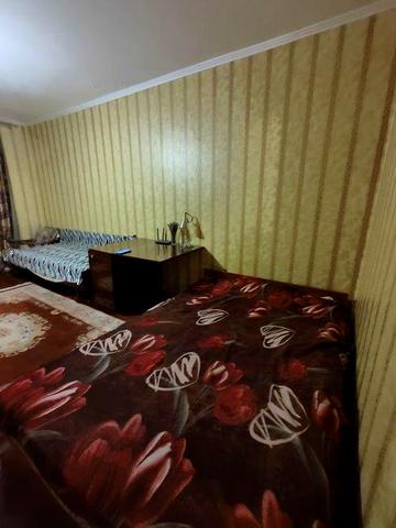 Сдам 1 комнатная квартира на Залютино, двухбалконка.5000 грн.