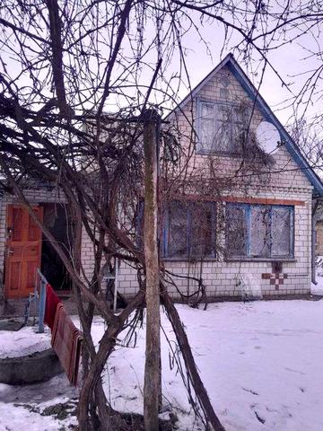 Дача з газопаленням. Ялинка. Тварини можна. Ст\м.На Любий строк. Св\д.