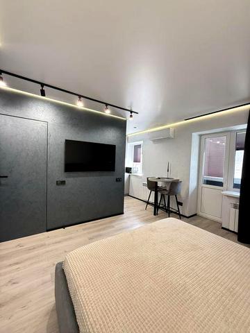 Продаж 1 к квартири з якісним ремонтом в самому серці Печерська!