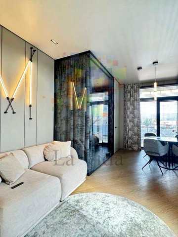 Продаж 1к квартири в центрі міста/43 м2/Дизайнерський ремонт