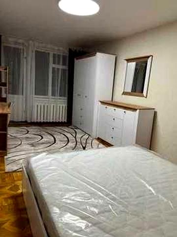 Сдам 2к квартиру Юрия Кондратюка Красный камень Новокодацкий район