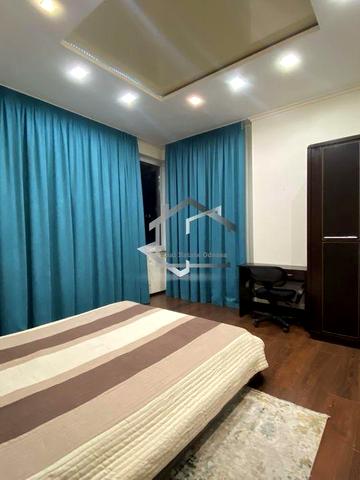 Пока Стоит генератор цена 10000грн ЖК Чудо Город Центр ЖД Вокзал