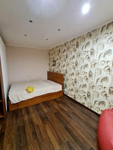 Петропавлівська вул., 26