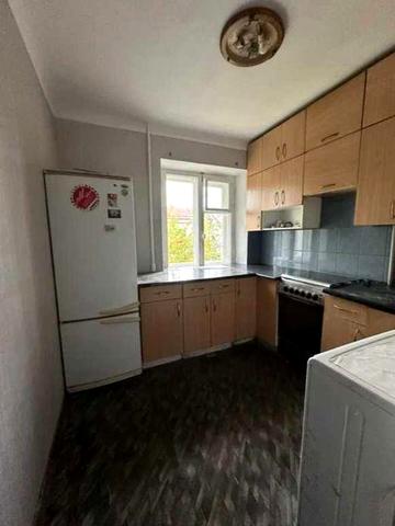 Продам под ремонт 2к кв Нагорный Соборный рн. Правый берег Днепр