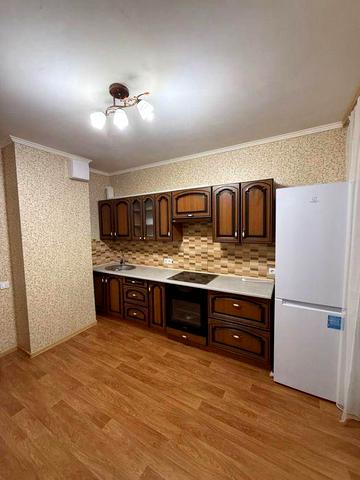 Здається 1к Русової 1б в будинку з генератором