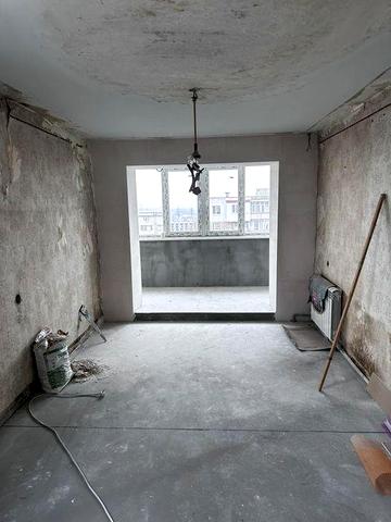 Продам 4к.кв.Воронцова д.75, 87м2,9/9,цена 42900$ ,под  отделку.