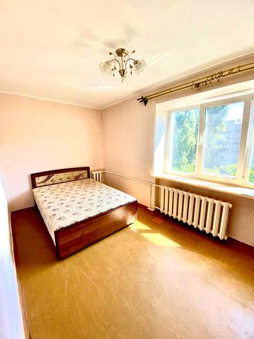 Паркова вул. (Анатолія Олійника), 28