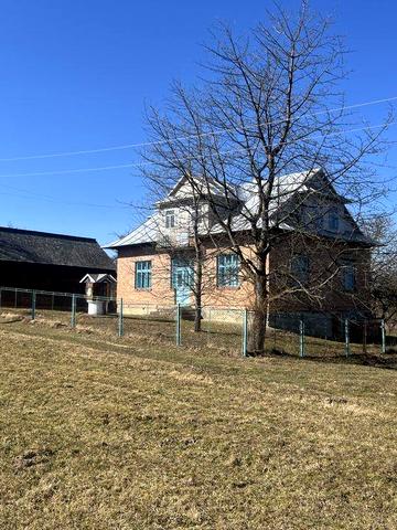 Продається будинок в селі Баня Березів