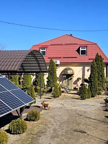 Продам елітний будинок мікрорайон Шкільний