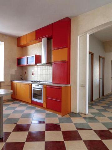 Продаж 5к.  квартири у центрі Харкова з автономним опаленням!