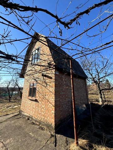 Приватизований дачний будинок з земельною ділянкою в СТ «Геолог»