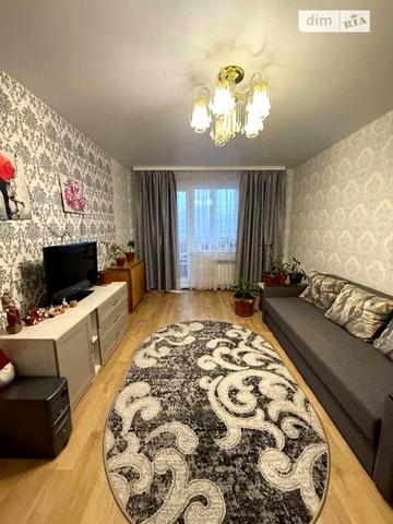 Продаж 3к Квартира Освіти (Червоноармійська) вулиця