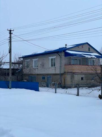 Продаю будинок у м. Корюківка