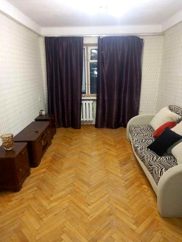 Здам 2 кім м.Дарниця б-р Верховної Ради 26-Б