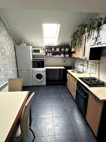 Вигідна ціна на дворівневу 2 кімн квартиру в Ворзелі. Оформлення 2%