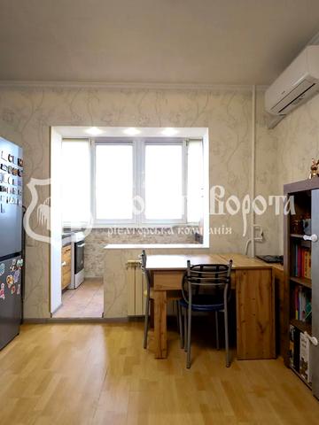 Олександри Екстер вул. (Марини Цвєтаєвої), 10/87