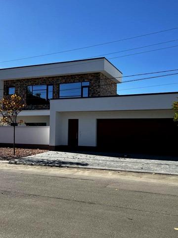 Княгині Ольги вул., 12