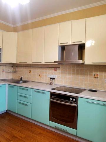 Сдам уютную 1к. квартиру 70 кв.м. в ЖК "Корона", М "Осокорки".