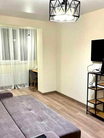 Оренда 1-к квартири на вул. Пулюя