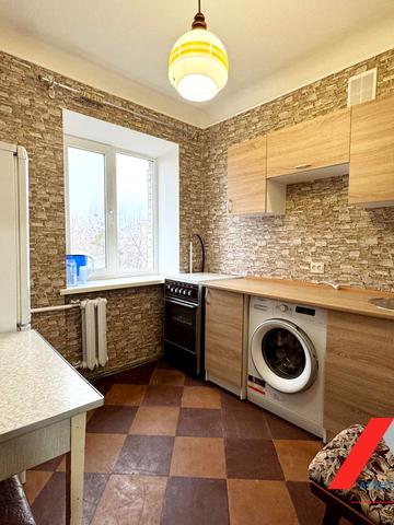 Джона Маккейна вул. (Івана Кудрі), 38-Б