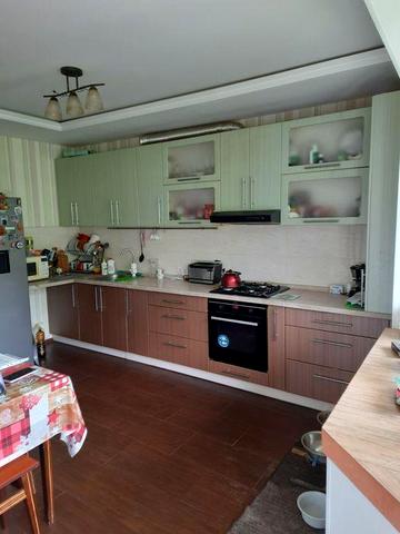 Продам 3- х комнатную квартиру на ул. Текстильщиков 15