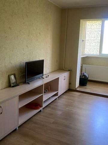 Довгострокова оренда 1к Квартира Балакірєва вулиця