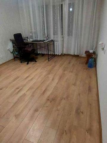 Продам 1 кімнатну  квартиру м. Дніпро ж/м Перемога 6 просп. Героїв 45 ЖК ЖБК 201